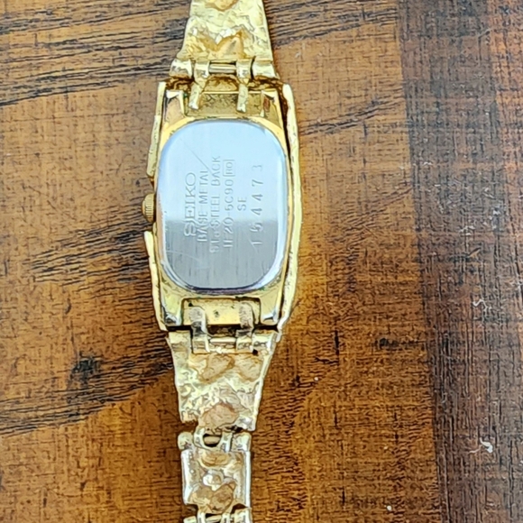 Vintage beautiful Seiko women's watch 14k solid gold! - Picture 7 of 7